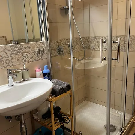 Homestay Casa Sotto Castello *