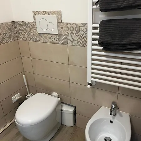 Casa Sotto Castello * Mommio